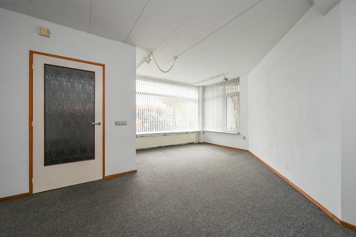 Foto 13 van Hoenderloostraat 71