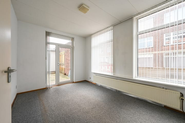 Foto 32 van Hoenderloostraat 71