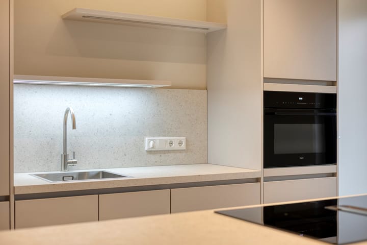 Foto 15 van Burgemeester Michiels van Kessenichpassage 5-A