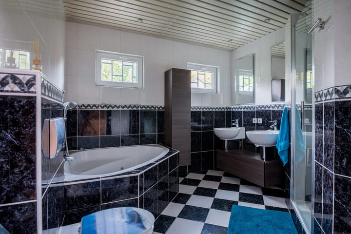 Photo 14 of Dolmansstraat 46