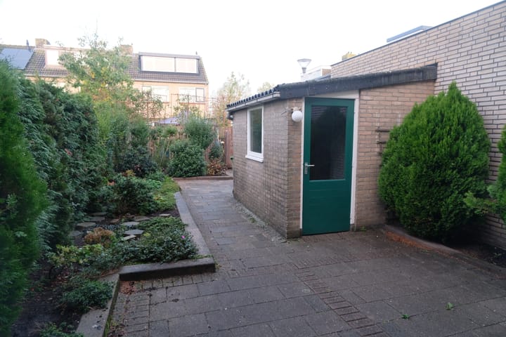 Photo 12 of Kerkboomstraat 4