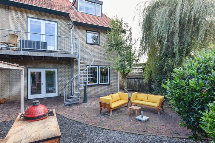 Photo 2 of Ringdijk 15