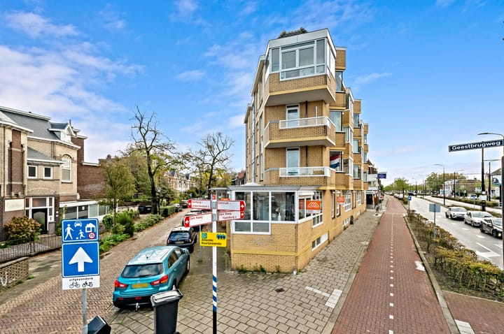 Foto 6 van Oranjelaan 4