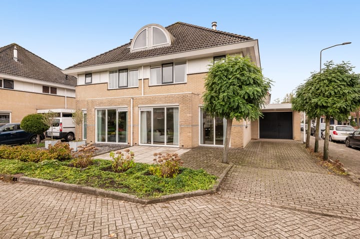 Foto 2 van Diamantplein 15