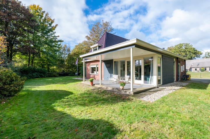 Foto 2 van Oude Zuidbargerstraat 15