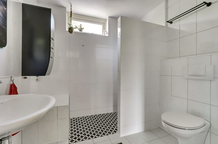 Foto 19 van Bombardonstraat 8