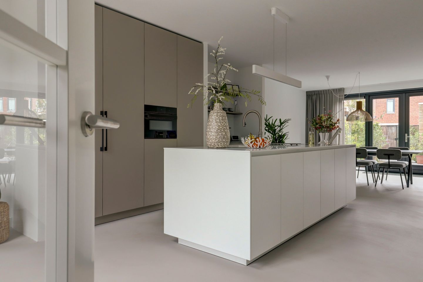 Photo 5 of Jozef van Hövellpark 19