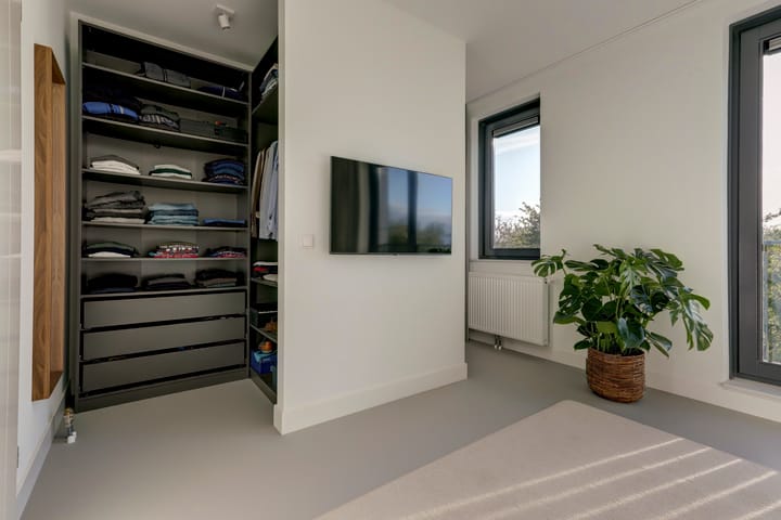 Foto 35 van Jozef van Hövellpark 19