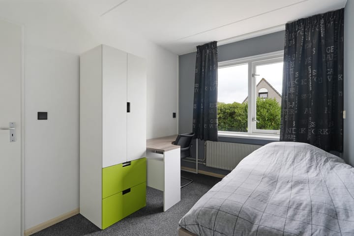 Photo 17 of Simon de Vliegerlaan 36-A