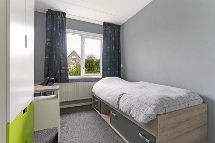 Photo 19 of Simon de Vliegerlaan 36-A