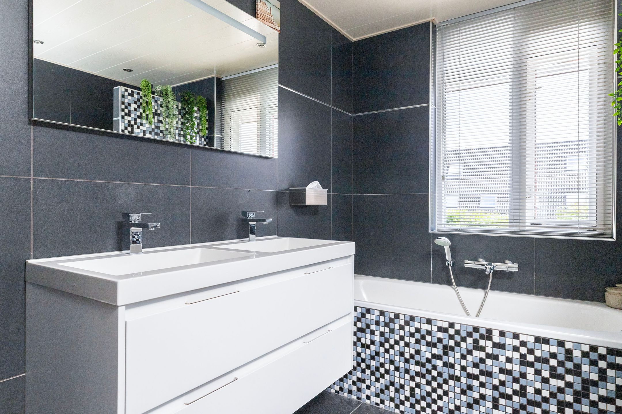 Photo 21 of Anijsveld 4