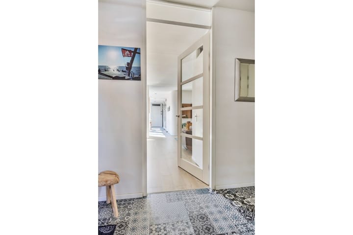 Foto 21 van Regenboog 9