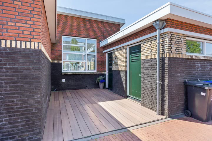 Foto 26 van Regenboog 9