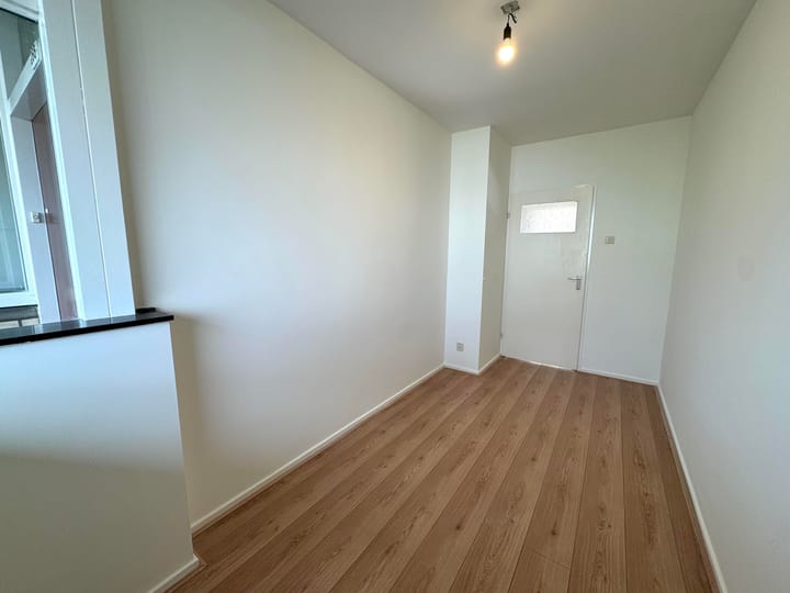 Foto 11 van Van Oldenbarneveltplaats 288