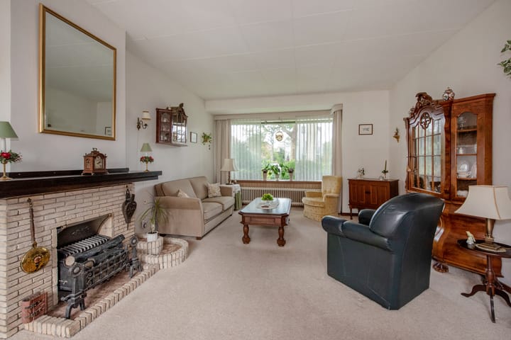 Foto 2 van Veursestraatweg 56