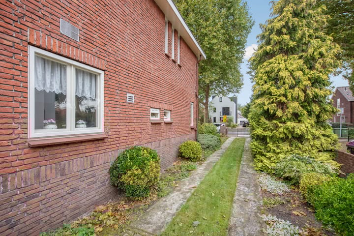 Foto 23 van Veursestraatweg 56