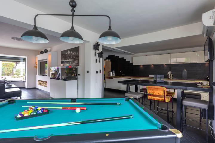 Photo 7 of Heiveldstraat 61