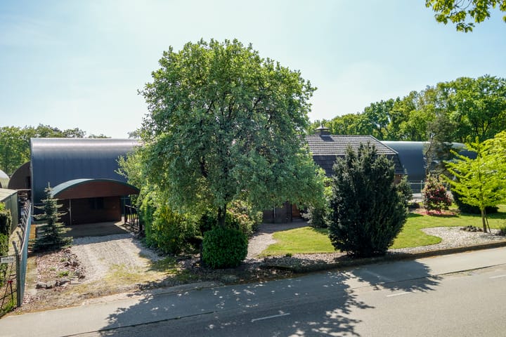 Photo 4 of Eikenlaan 32