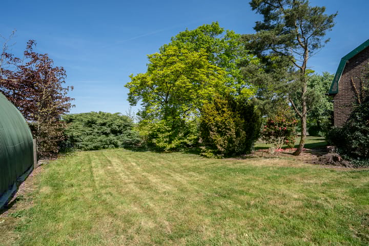 Photo 11 of Eikenlaan 32