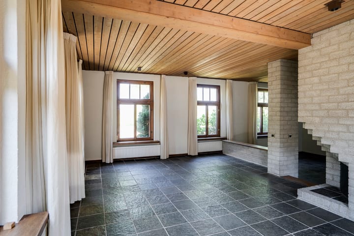 Photo 19 of Eikenlaan 32