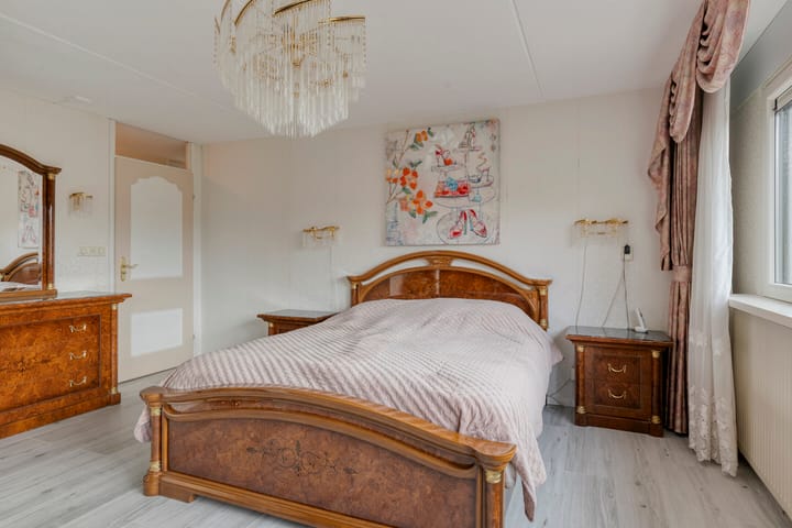 Photo 17 of Klaproos 20