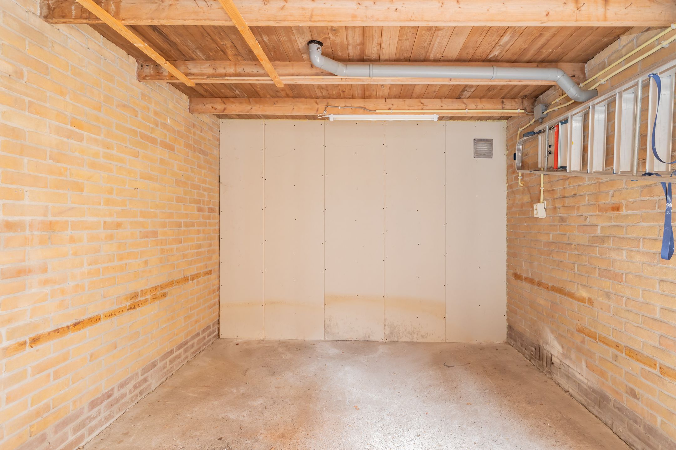 Photo 39 of Zwarteweg 60