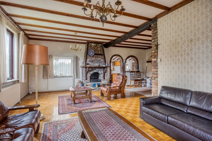 Photo 9 of Honthem 11