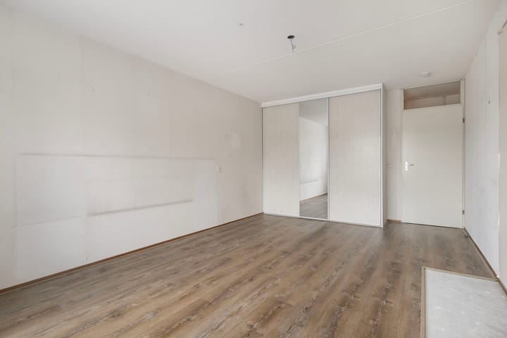 Photo 13 of Bunschoterweg 7