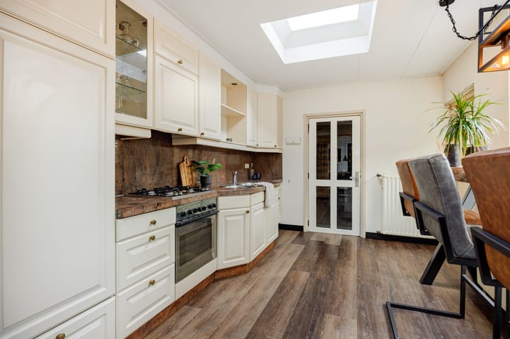 Foto 19 van Hofstraat 18