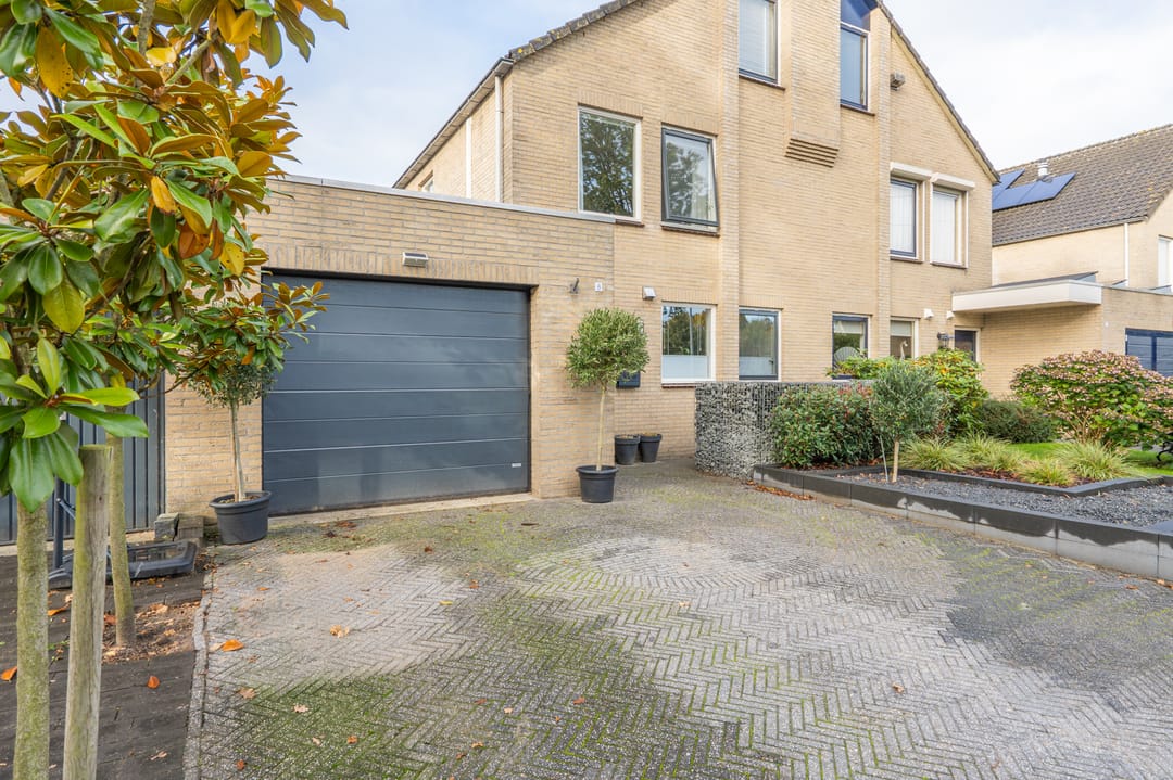 Foto 8 van Manningahof 8