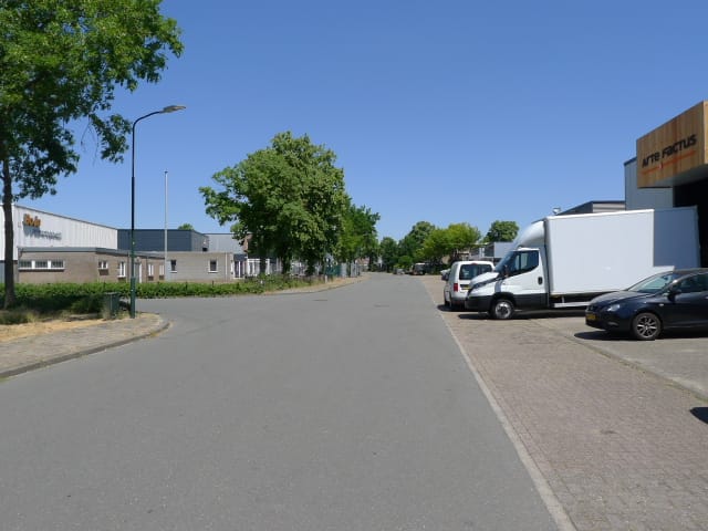 View photo 2 of Industrieweg 9