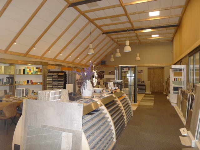 View photo 5 of Industrieweg 9