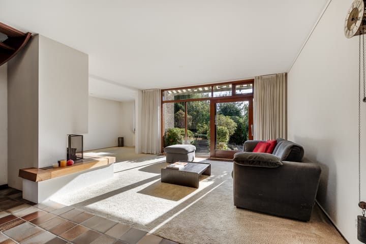 Photo 4 of Alpenroos 6