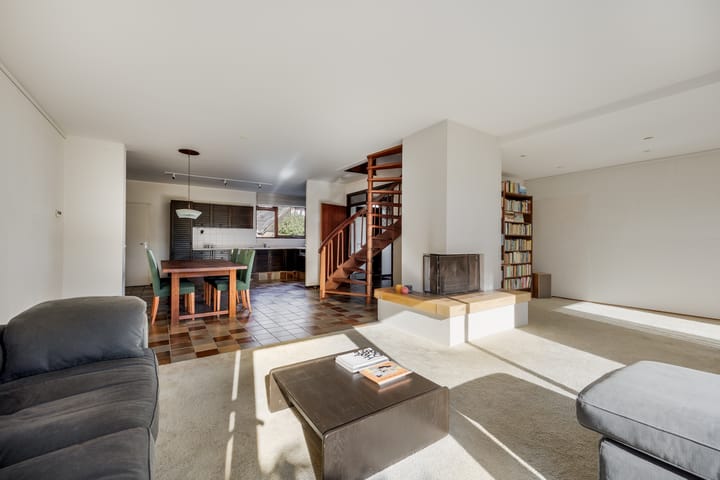 Photo 5 of Alpenroos 6