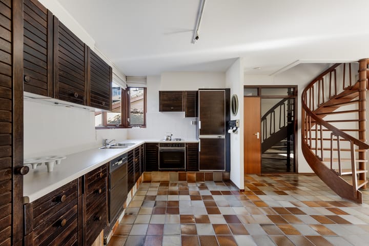 Photo 11 of Alpenroos 6