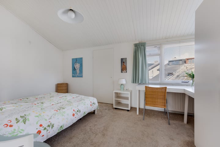 Photo 15 of Alpenroos 6