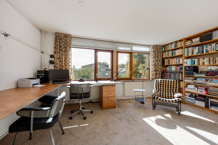 Photo 17 of Alpenroos 6