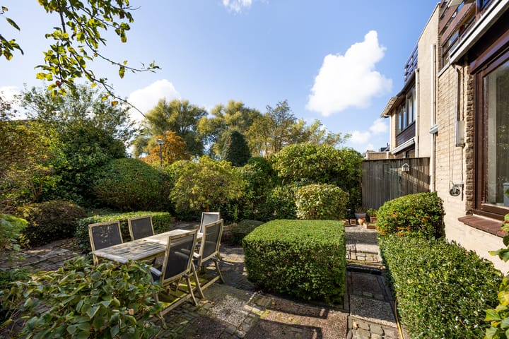 Photo 25 of Alpenroos 6