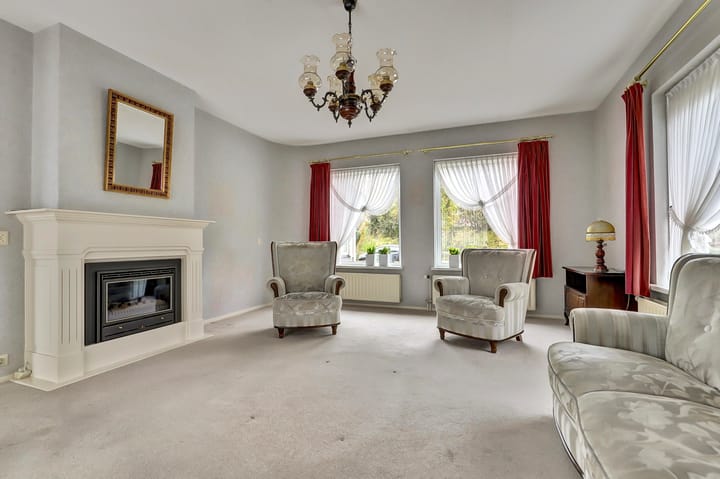 Photo 8 of d'Heule 1