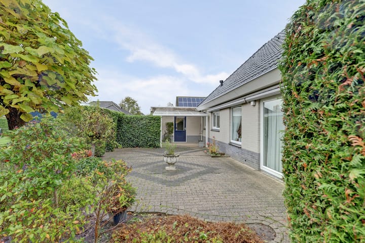 Photo 35 of d'Heule 1