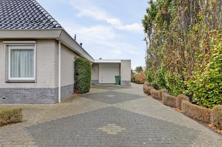 Photo 38 of d'Heule 1