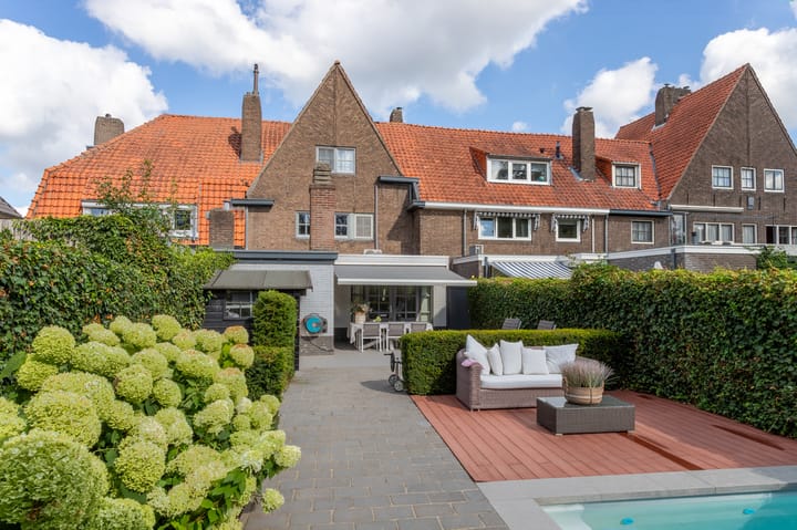 Foto 45 van Julianalaan 15