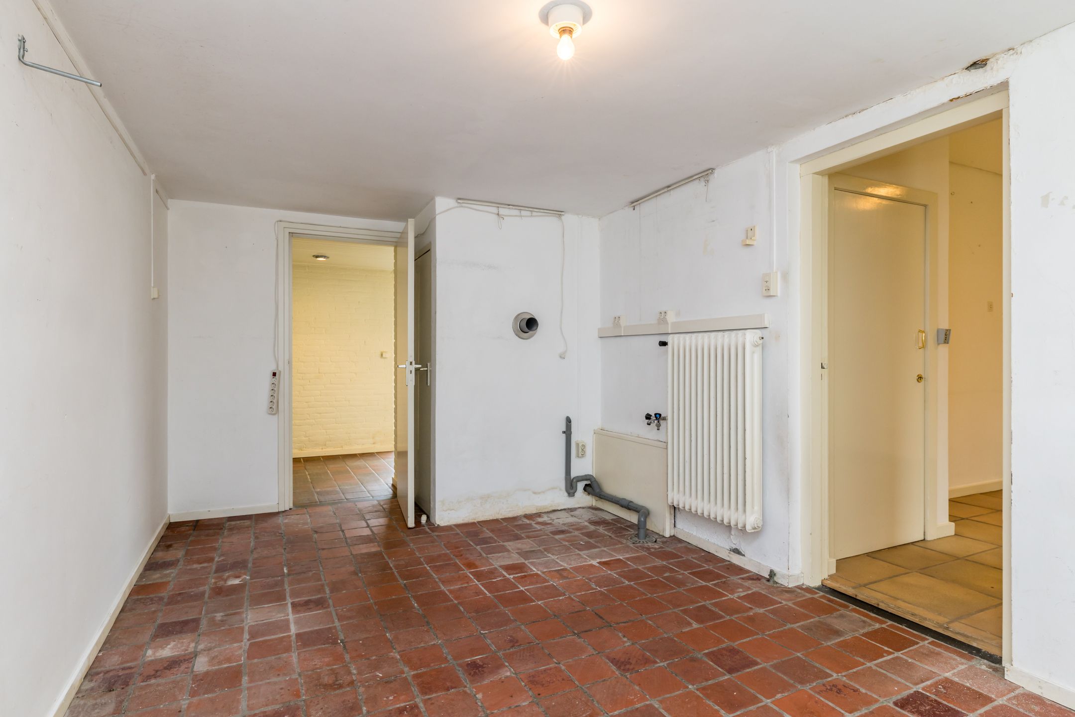 Photo 21 of Christinastraat 3