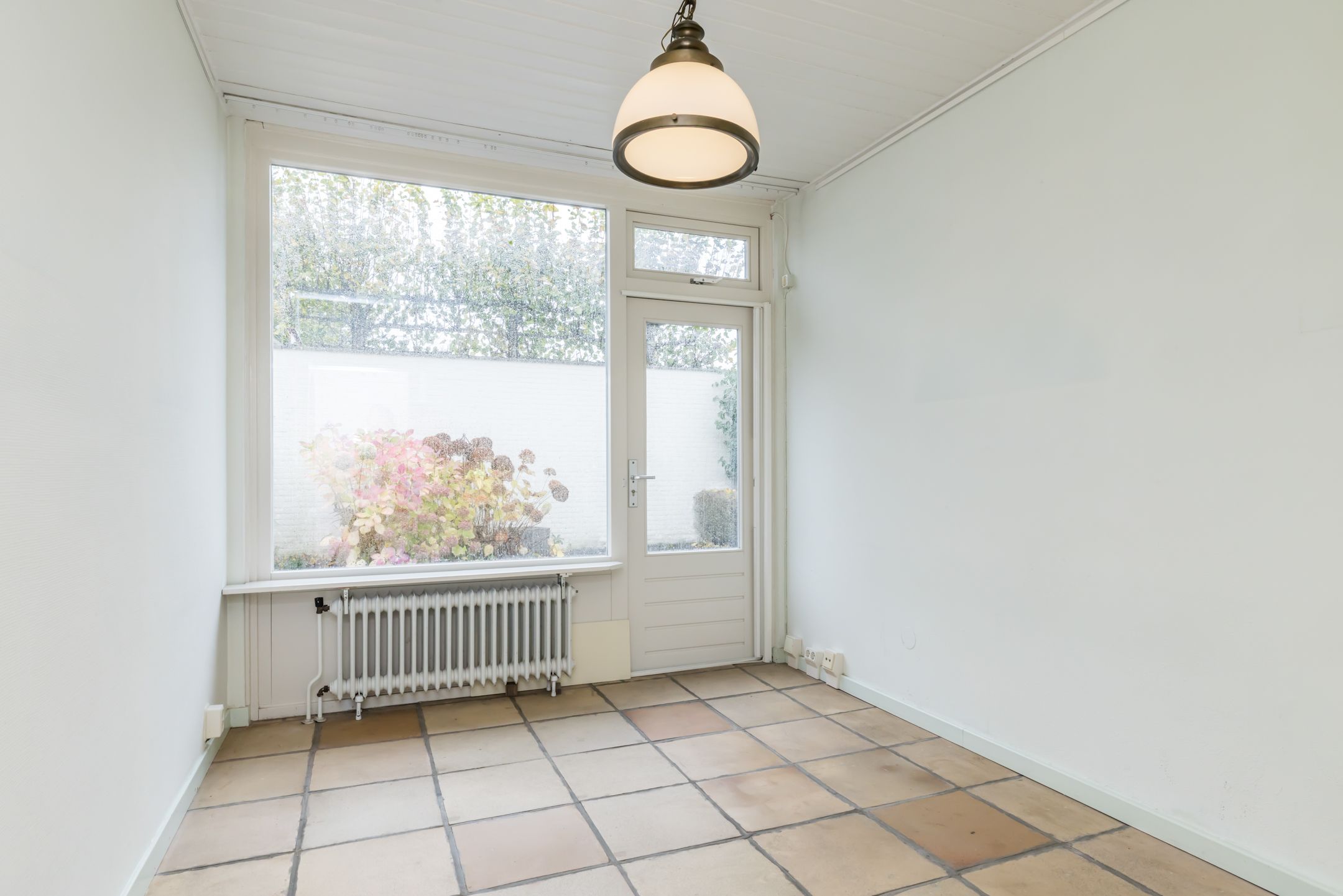 Photo 24 of Christinastraat 3