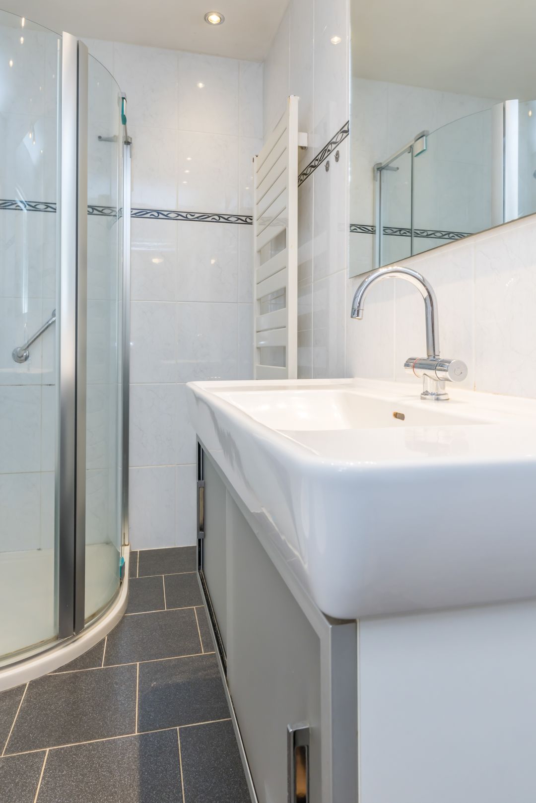 Photo 28 of Christinastraat 3