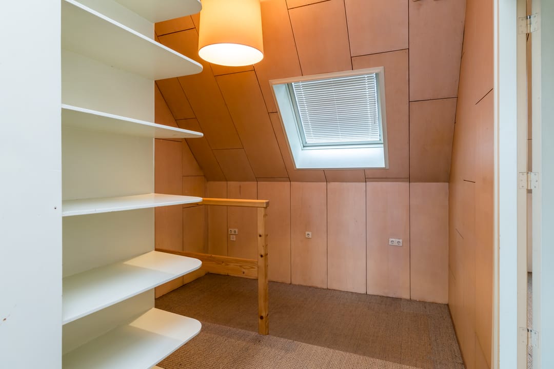 Photo 38 of Christinastraat 3