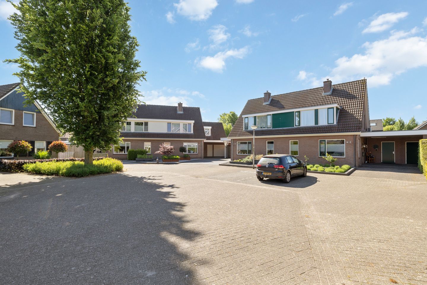 Photo 4 of de Essenbree 70