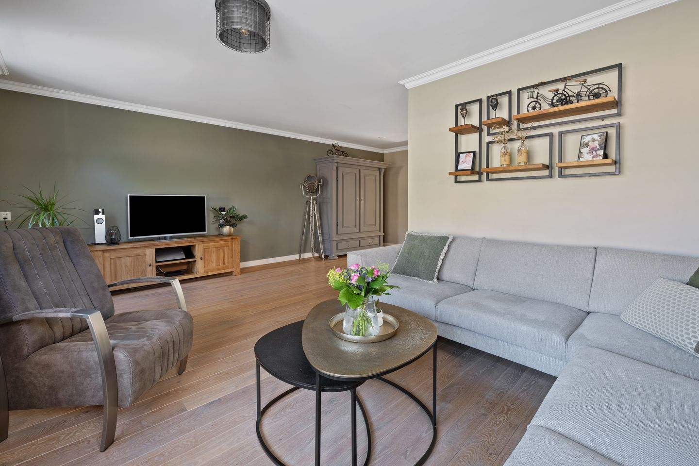 Photo 10 of de Essenbree 70