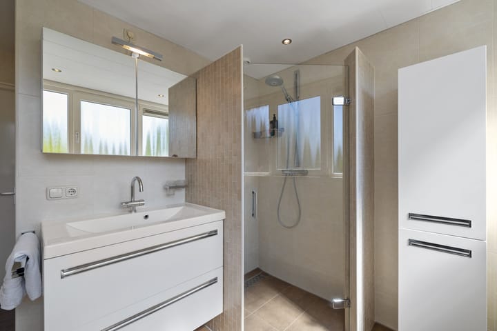 Foto 33 van de Essenbree 70