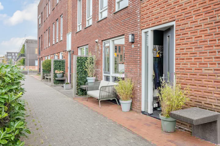 Foto 4 van Marseillehaven 12